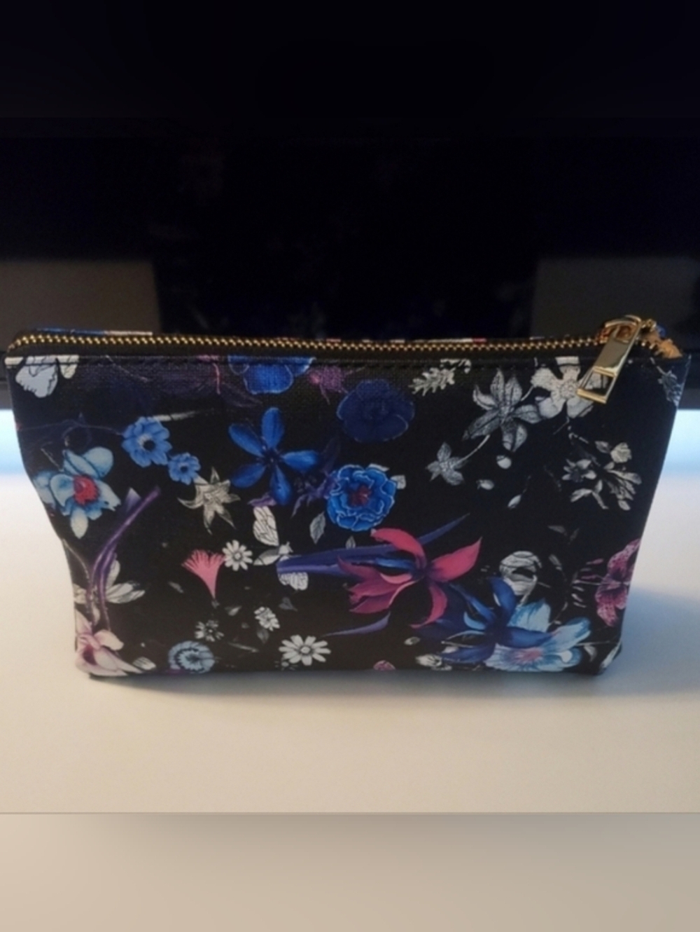 Floral Crossbody - Clutch - Wristlet